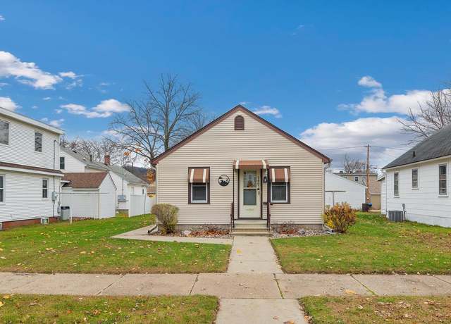 Property at 1807 19th Street South St, La Crosse, WI 54601, 2 beds, 1 bath