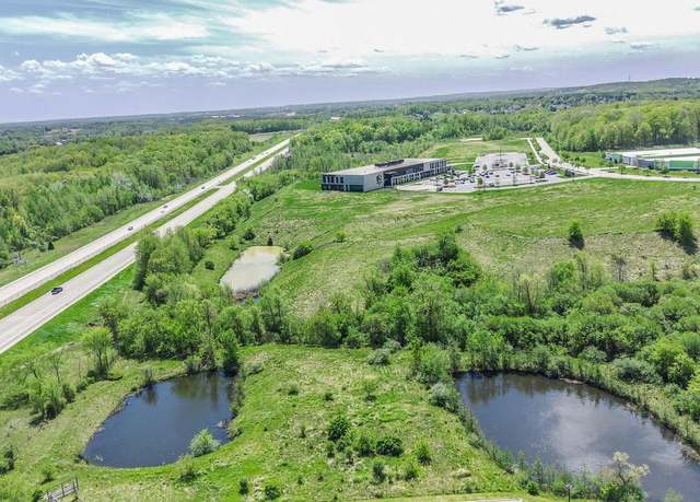 Property at 1275 W Paradise Dr, West Bend, WI 53095