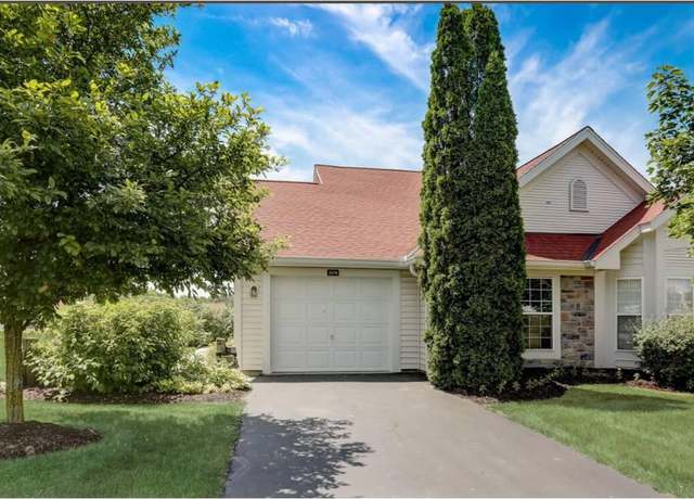 Property at 2170 Newbury Ln, Delavan, WI 53115, 3 beds, 2.5 baths