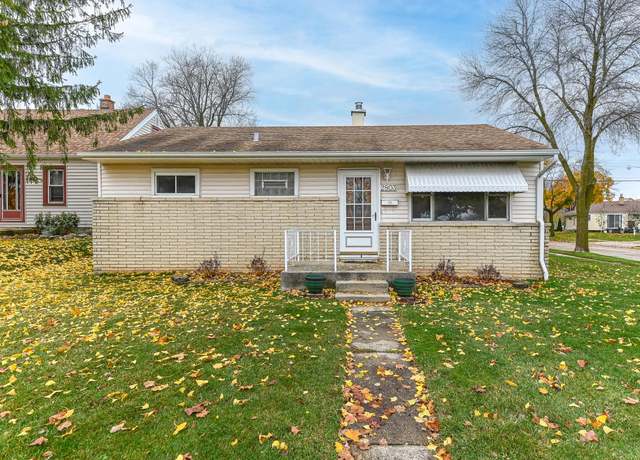 Property at 2803 S 61st St, Milwaukee, WI 53219, 3 beds, 1.5 baths