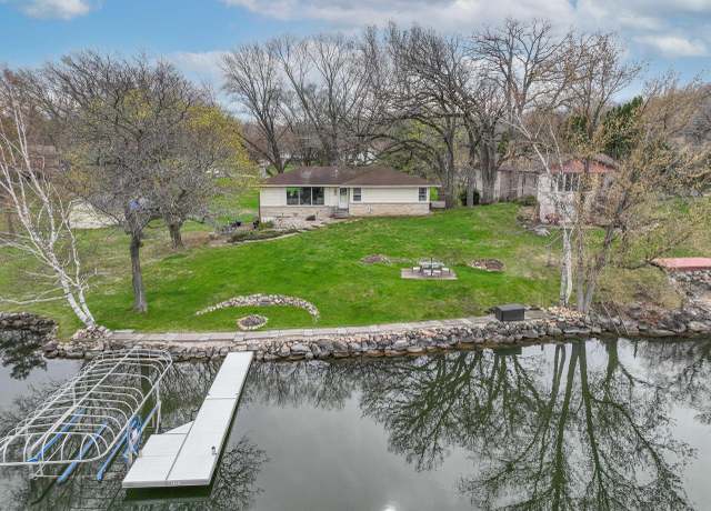 Property at N7525 E Lakeshore Dr, Whitewater, WI 53190, 4 beds, 3 baths