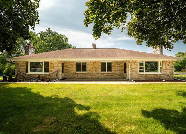 Property at 13333 W Cleveland Ave #13335, New Berlin, WI 53151, 4 beds, 2 baths