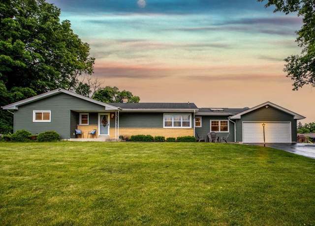 Property at 13540 W Dakota St, New Berlin, WI 53151, 3 beds, 2.5 baths