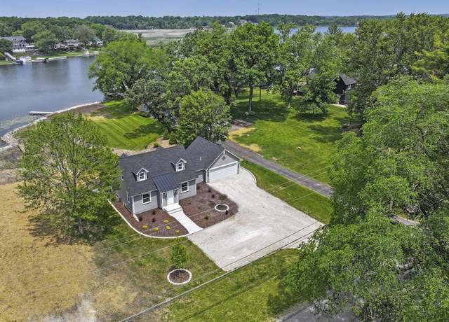 Property at 24520 84th St, Salem, WI 53168, 3 beds, 2.5 baths