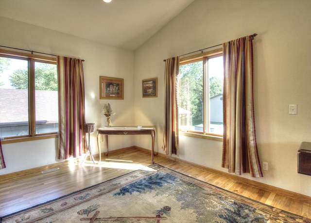 Property at W1387 W Post Rd, Genoa City, WI 53128, 3 beds, 2.5 baths