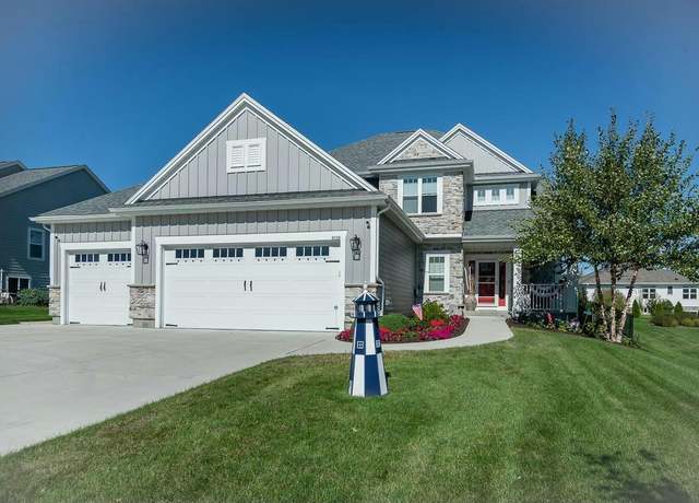 Property at 8728 84th St, Pleasant Prairie, WI 53158, 5 beds, 3.5 baths