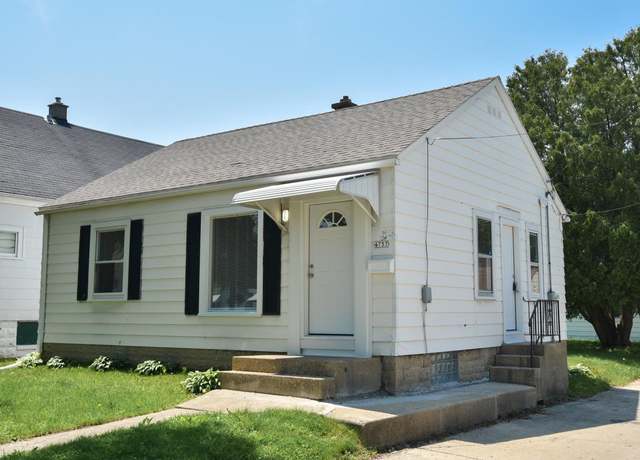 Property at 4757 N 21st St, Milwaukee, WI 53209, 2 beds, 1 bath