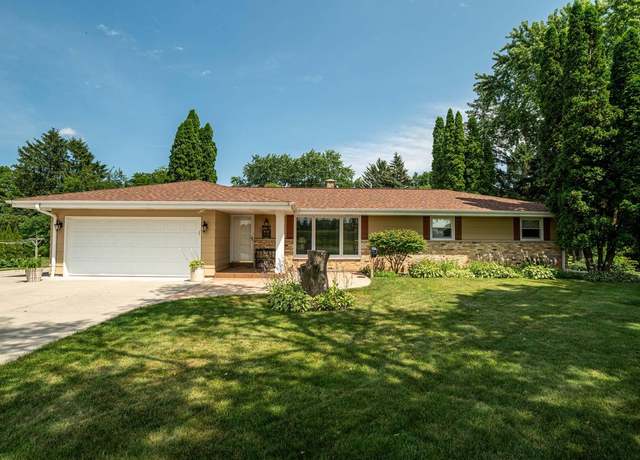 Property at 1454 County Road I, Grafton, WI 53024, 4 beds, 2 baths