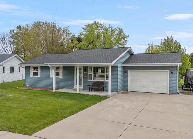 Property at N160W19391 Stonehedge Dr, Jackson, WI 53037, 3 beds, 2 baths