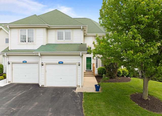 Property at 1841 Woodland Cir Unit 12-04, Lake Geneva, WI 53147, 3 beds, 3.5 baths
