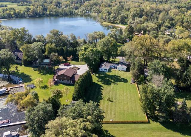 Property at 2548 Wallace Lake Rd, West Bend, WI 53090, 3 beds, 1 bath