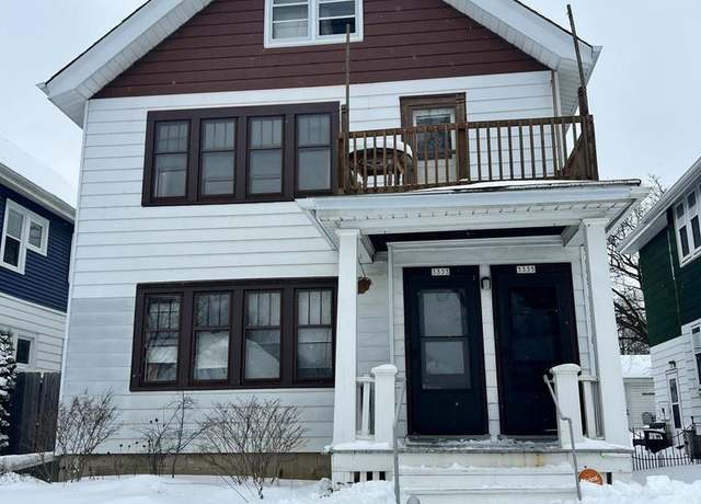 Property at 3333 N Bremen St #3335, Milwaukee, WI 53212, 4 beds, 2 baths