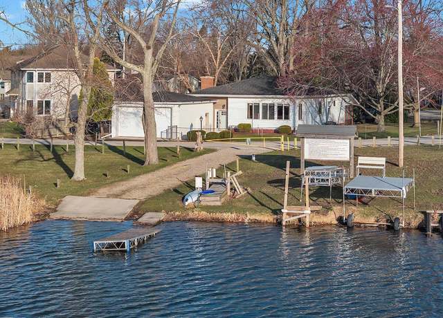 Property at 12606 234th Ave, Trevor, WI 53179, 3 beds, 2 baths