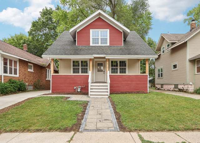 Property at 1617 69th St, Kenosha, WI 53143, 4 beds, 2 baths