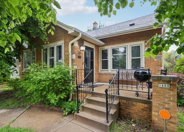 Property at 1608 S 60th St, West Allis, WI 53214, 4 beds, 1 bath