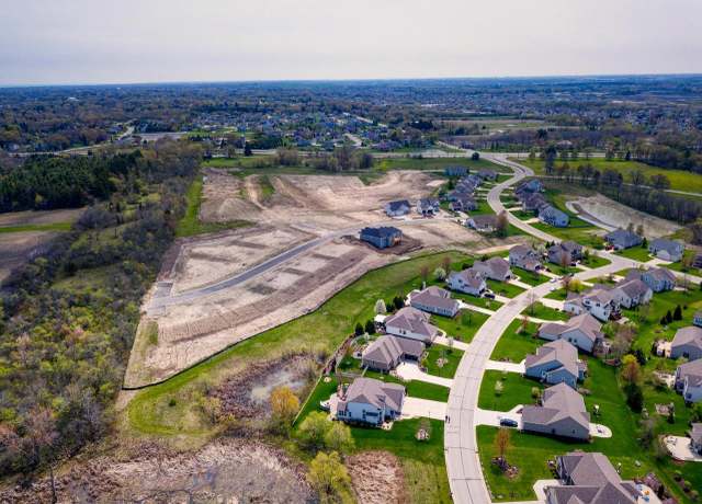 Property at 3306 Bergamont Dr, Racine, WI 53406