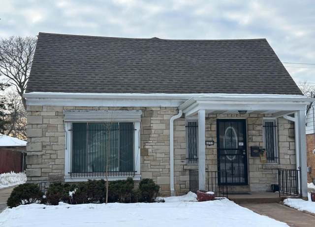 Property at 4233 N 42nd Pl, Milwaukee, WI 53216, 2 beds, 1 bath