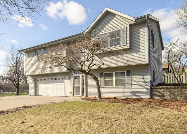 Property at 3534 Stanford Ln, West Bend, WI 53090, 4 beds, 2 baths