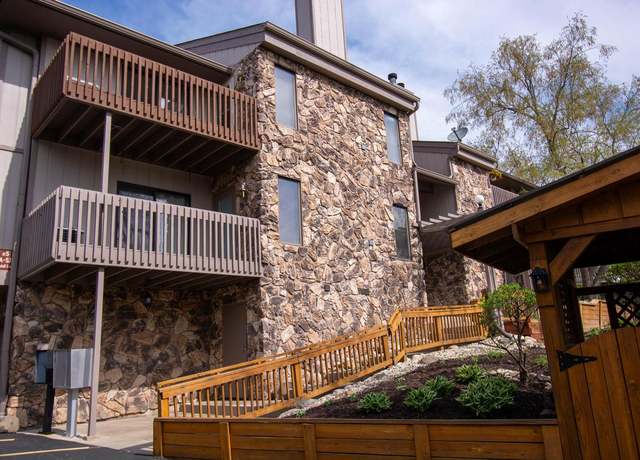 Property at 848 Kendall Ln Unit 5H, Lake Geneva, WI 53147, 2 beds, 1 bath
