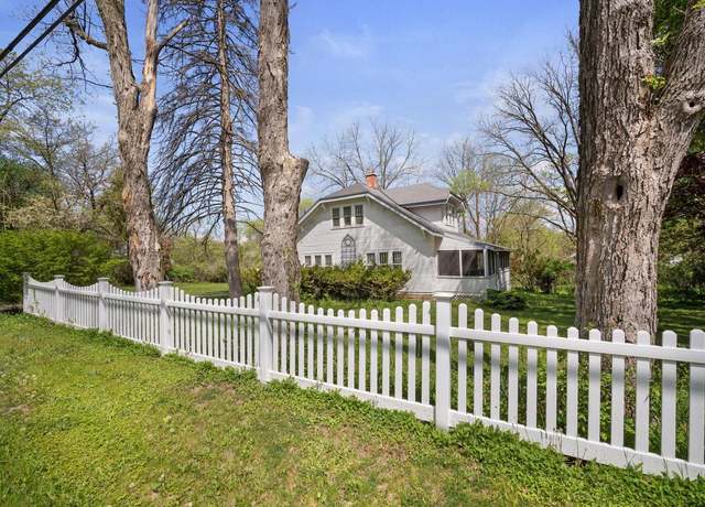 Property at 12600 W Prospect Dr, New Berlin, WI 53151, 3 beds, 2 baths