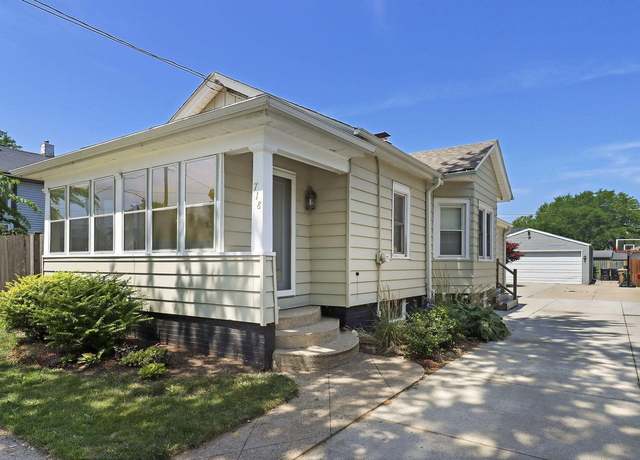 Property at 718 44th St, Kenosha, WI 53140, 2 beds, 1 bath