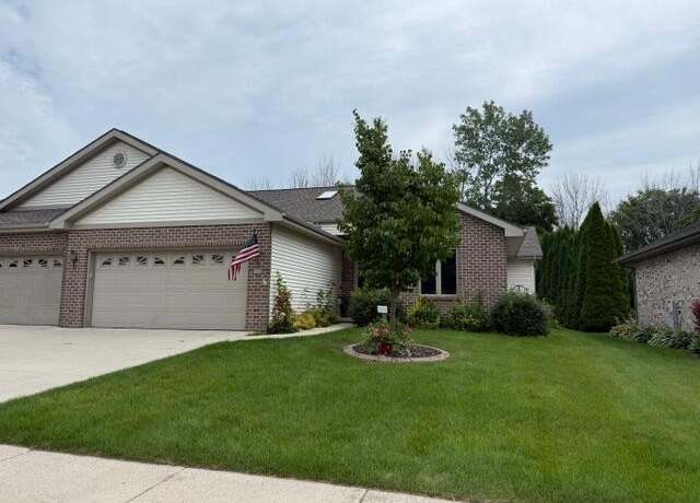 Property at 1925 Cappaert Rd, Manitowoc, WI 54220, 2 beds, 2 baths