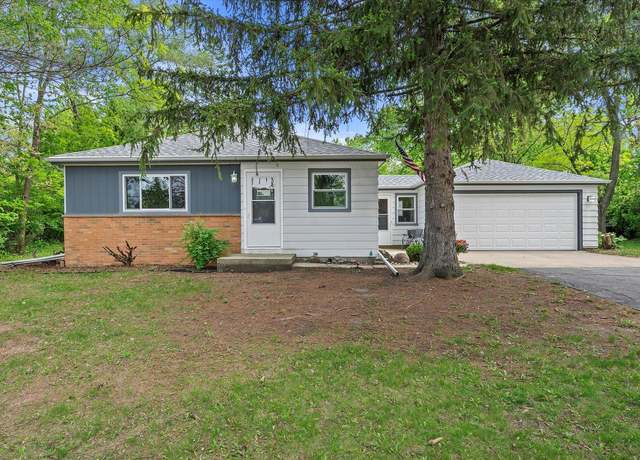 Property at 11917 W Beloit Rd, Milwaukee, WI 53228, 3 beds, 2 baths