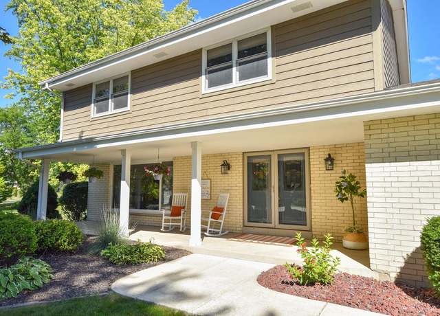 Property at 737 Cambridge Ct, Grafton, WI 53024, 4 beds, 2.5 baths