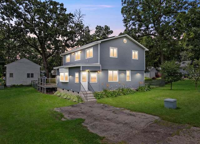 Property at 91 Forest Ave, Edgerton, WI 53534, 3 beds, 2 baths
