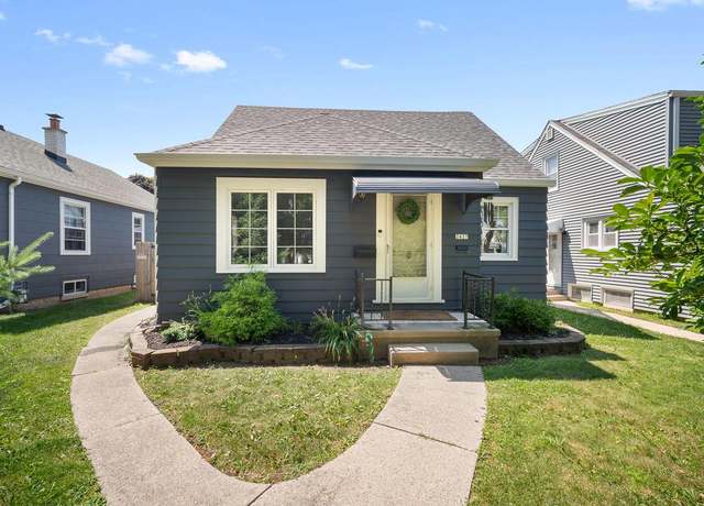 Property at 2427 S 61st St, West Allis, WI 53219, 3 beds, 1 bath