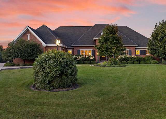 Property at N19W24652 River Edge Ct, Pewaukee, WI 53072, 4 beds, 3 baths