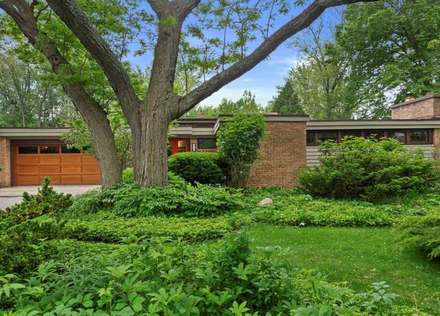 Property at 8325 N Regent Rd, Fox Point, WI 53217, 2 beds, 1 bath
