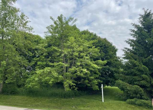 Property at Lt2 Ulao Pkwy, Grafton, WI 53024