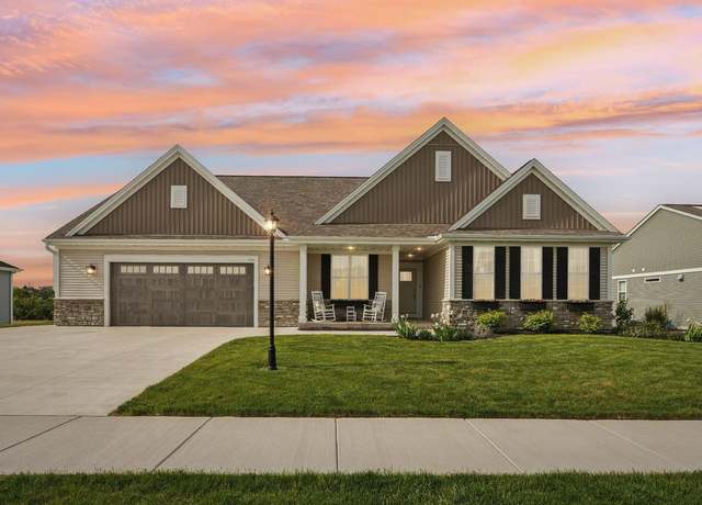 Property at 1660 Mamerow Lane West Ln, Oconomowoc, WI 53066, 3 beds, 3.5 baths