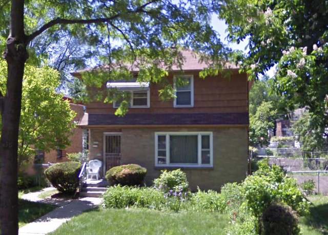 Property at 3911 N 42nd St, Milwaukee, WI 53216, 5 beds, 2 baths