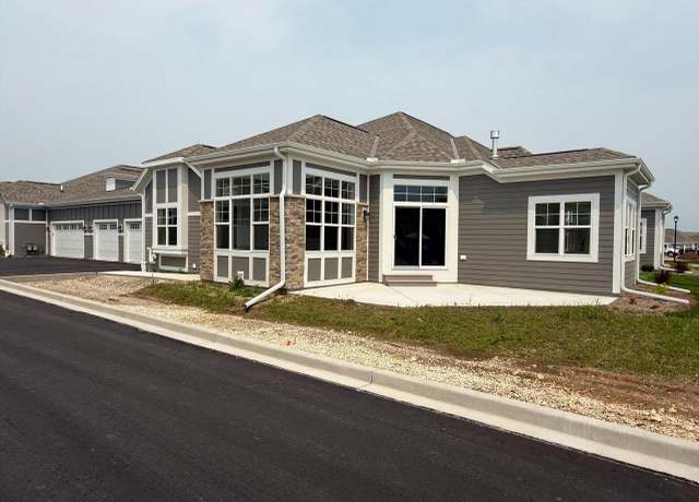 Property at 865 S Verona Cir #79, Grafton, WI 53024, 2 beds, 2 baths