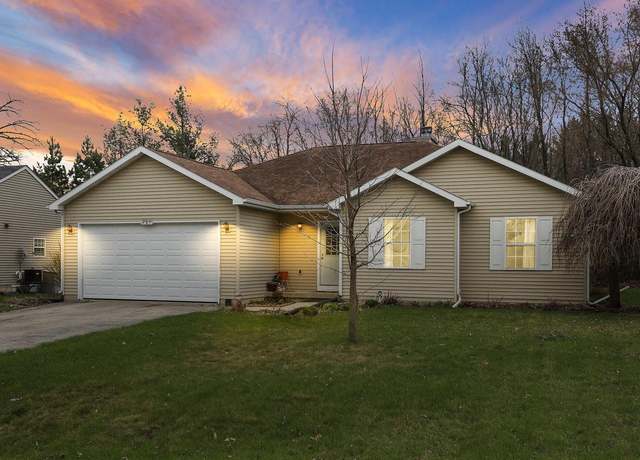 Property at 956 Williams St, Walworth, WI 53184, 3 beds, 2 baths