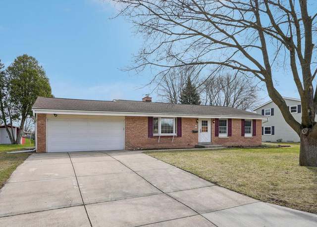 Property at W177N9154 St Francis Dr, Menomonee Falls, WI 53051, 3 beds, 1.5 baths