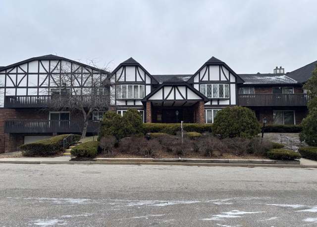 Property at 8900 N Park Plaza Ct #203, Brown Deer, WI 53223, 2 beds, 2 baths