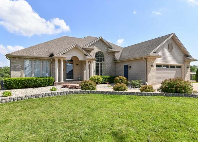 Property at 2933 Sun Meadow Ct, Delavan, WI 53115, 5 beds, 3.5 baths