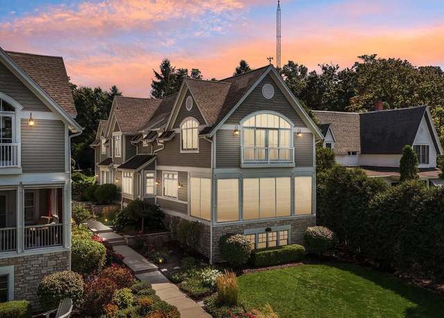 Property at 473 Wrigley Dr #2, Lake Geneva, WI 53147, 4 beds, 4 baths