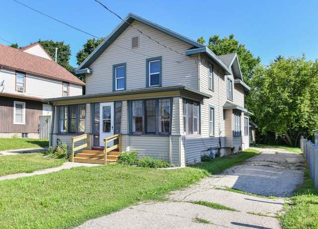 Property at 218 W North St, Whitewater, WI 53190, 3 beds, 2 baths