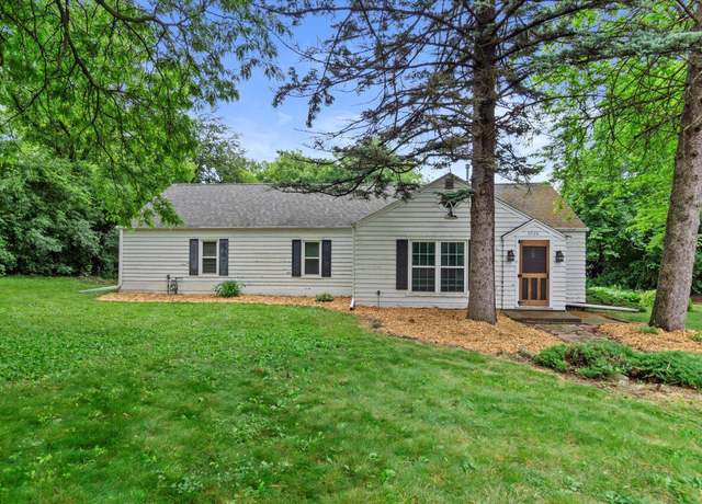 Property at 5920 S Racine Ave, New Berlin, WI 53146, 4 beds, 2 baths
