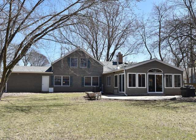 Property at 8119 N Poplar Dr, Fox Point, WI 53217, 3 beds, 2 baths