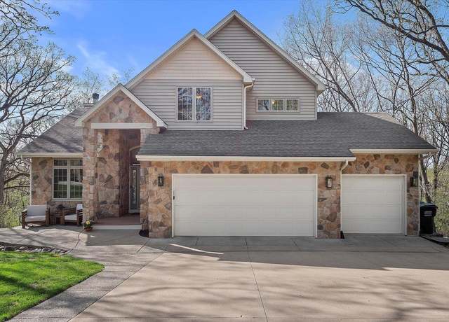 Property at W589 Hillcrest Dr, Genoa City, WI 53128, 4 beds, 2.5 baths