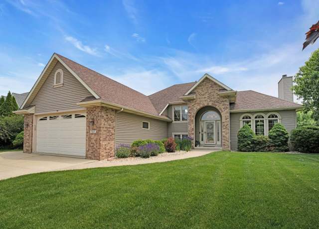 Property at 727 Hunter Dr, Mount Pleasant, WI 53406, 3 beds, 3.5 baths