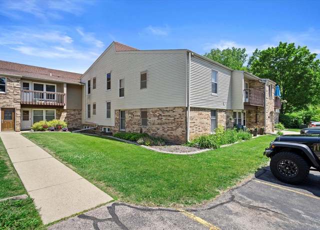 Property at N114W16680 Crown Dr #7, Germantown, WI 53022, 2 beds, 1 bath