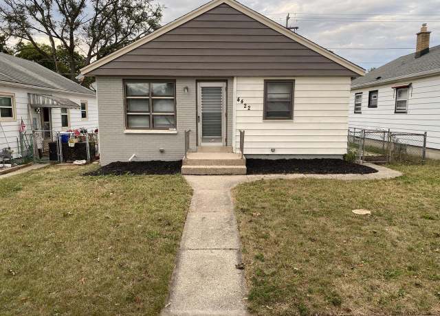 Property at 4422 W Villard Ave, Milwaukee, WI 53218, 3 beds, 1 bath