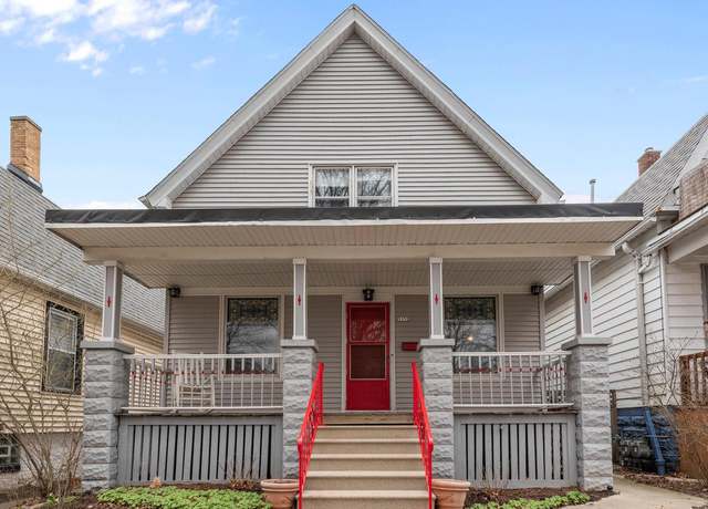 Property at 3152 S Adams Ave, Milwaukee, WI 53207, 3 beds, 2 baths