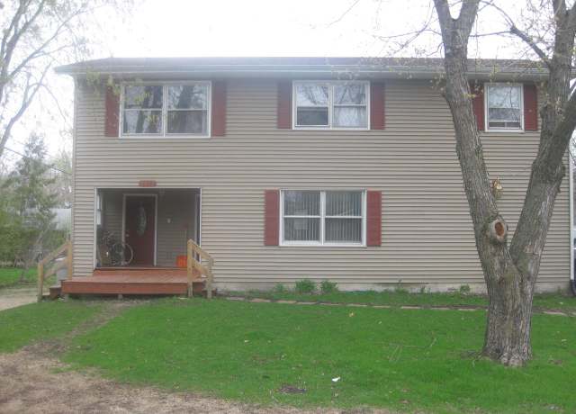 Property at 2013 Catlin Pl, Madison, WI 53713, 5 beds, 2 baths